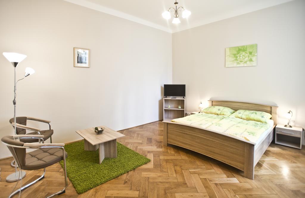 פראג Charles IV Apartments מראה חיצוני תמונה