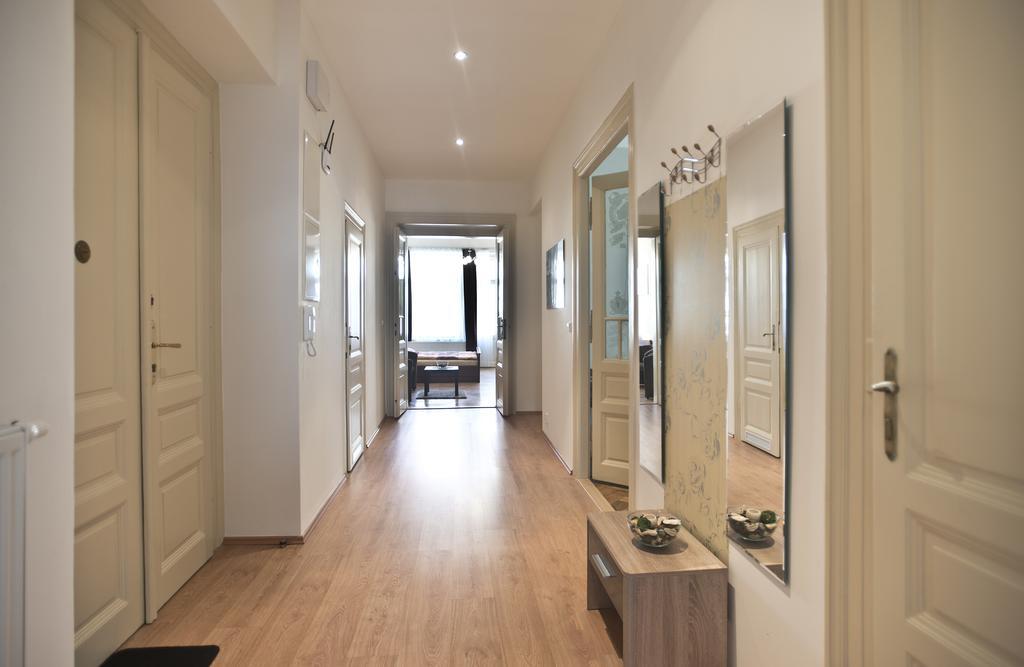 פראג Charles IV Apartments מראה חיצוני תמונה