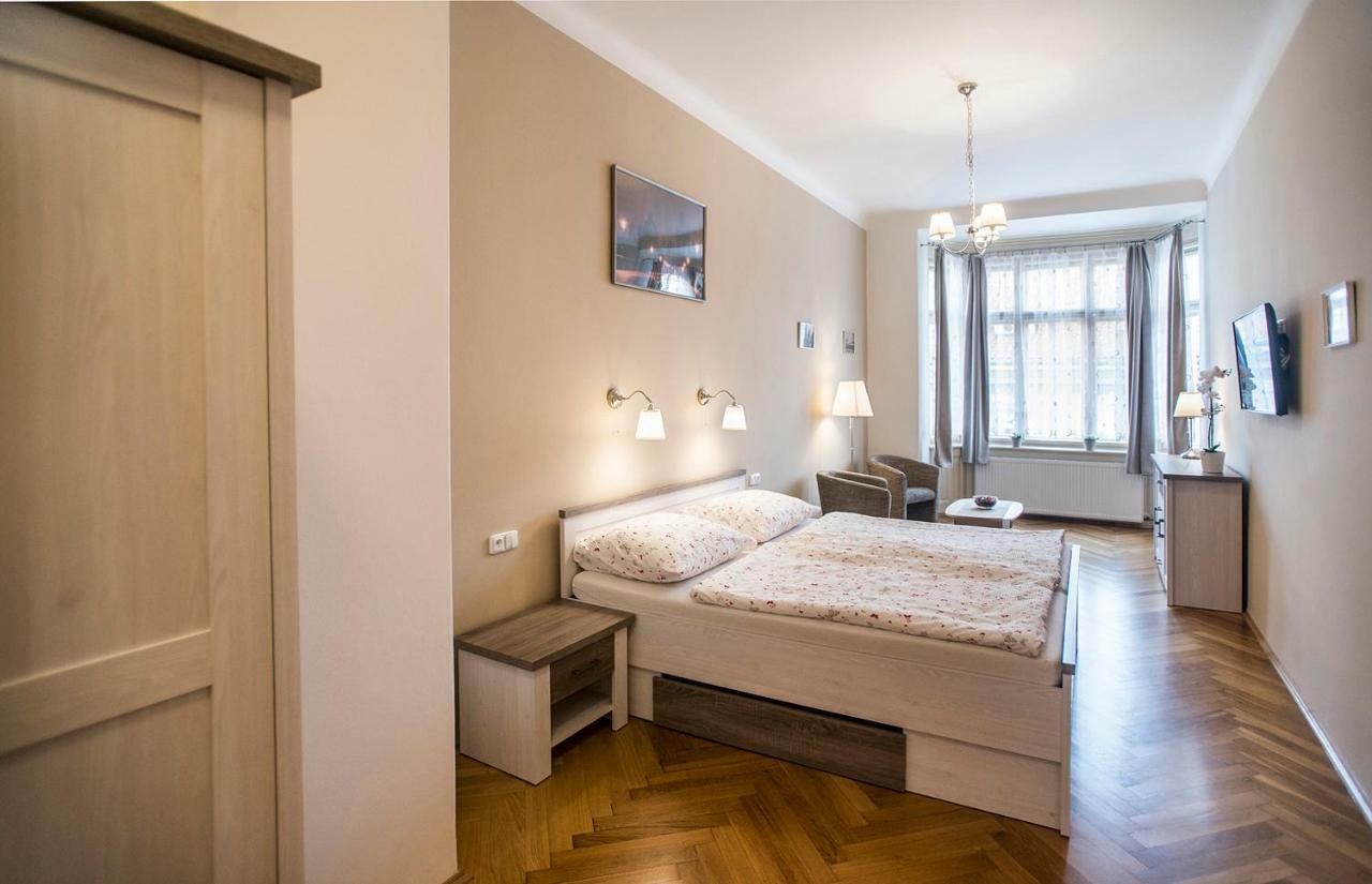 פראג Charles IV Apartments מראה חיצוני תמונה